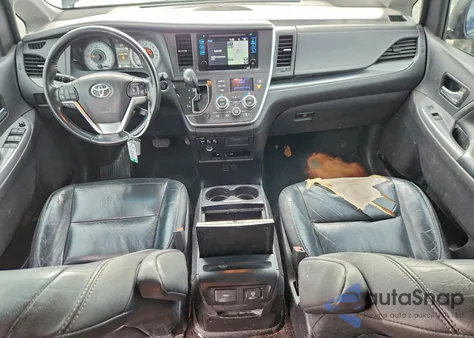 2016 Toyota Sienna Se z USA, uszkodzony, nr VIN 5TDXK3DC8GS699495